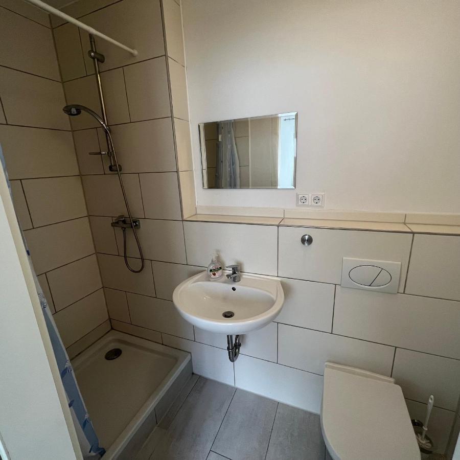 Private Room Hannover Ngoại thất bức ảnh